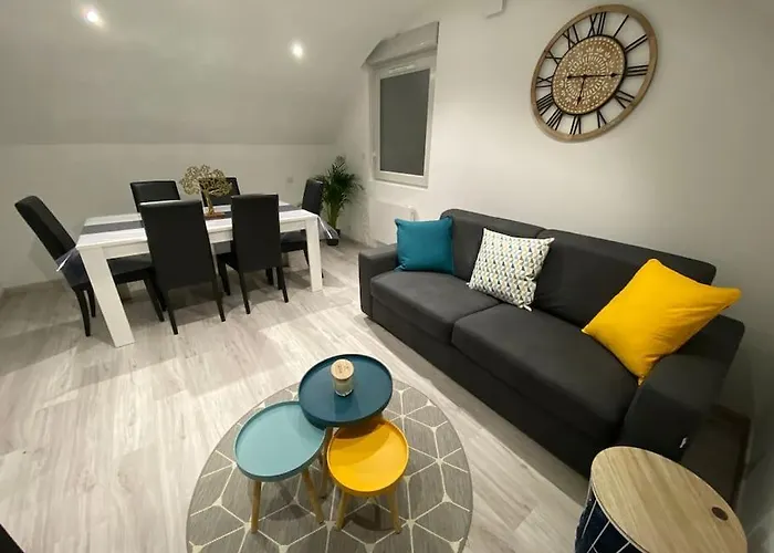 F2 50m2 Atypique En Souplex Vue Basilique